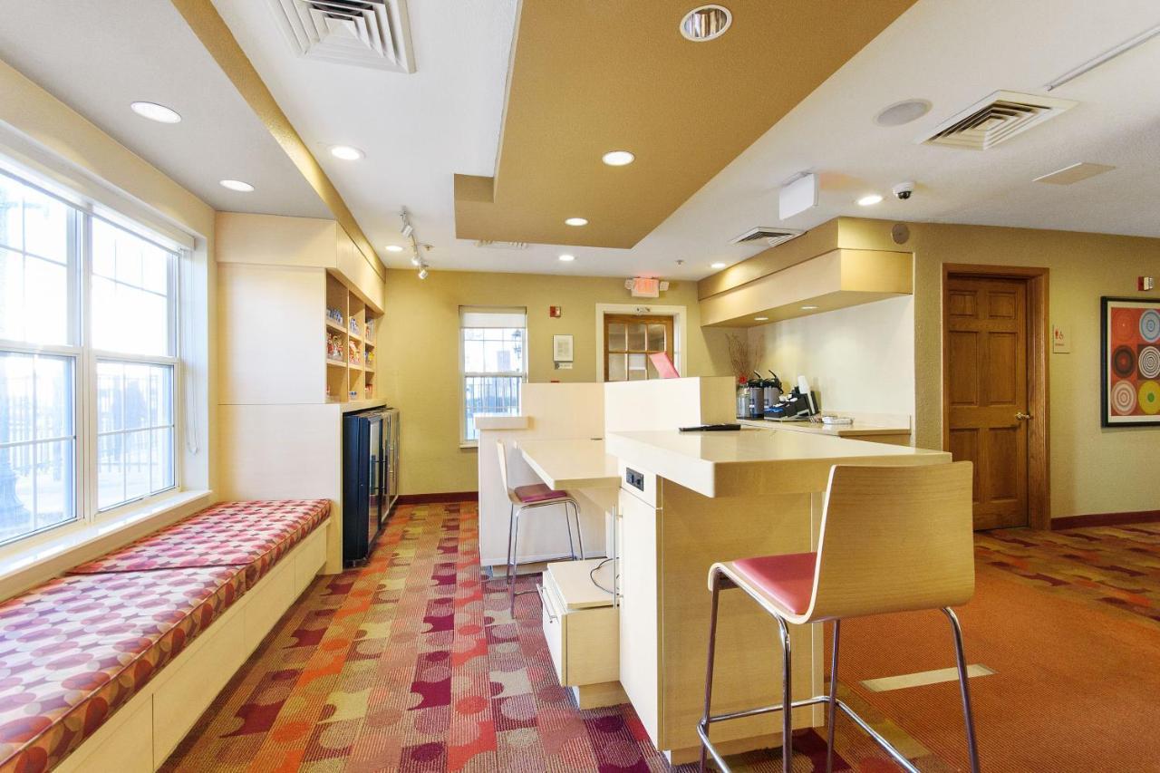 Extended Stay America Suites - Chicago - Elgin - West Dundee Экстерьер фото