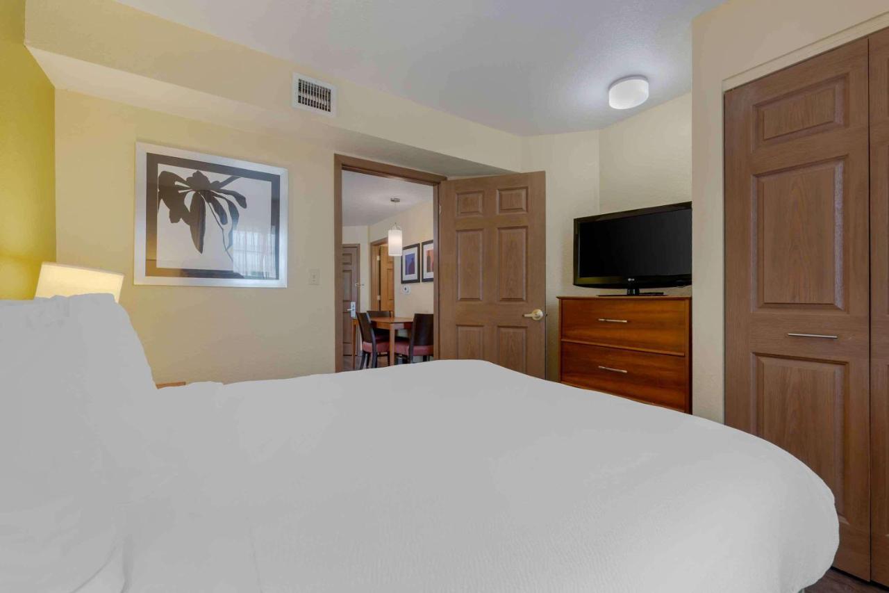 Extended Stay America Suites - Chicago - Elgin - West Dundee Экстерьер фото